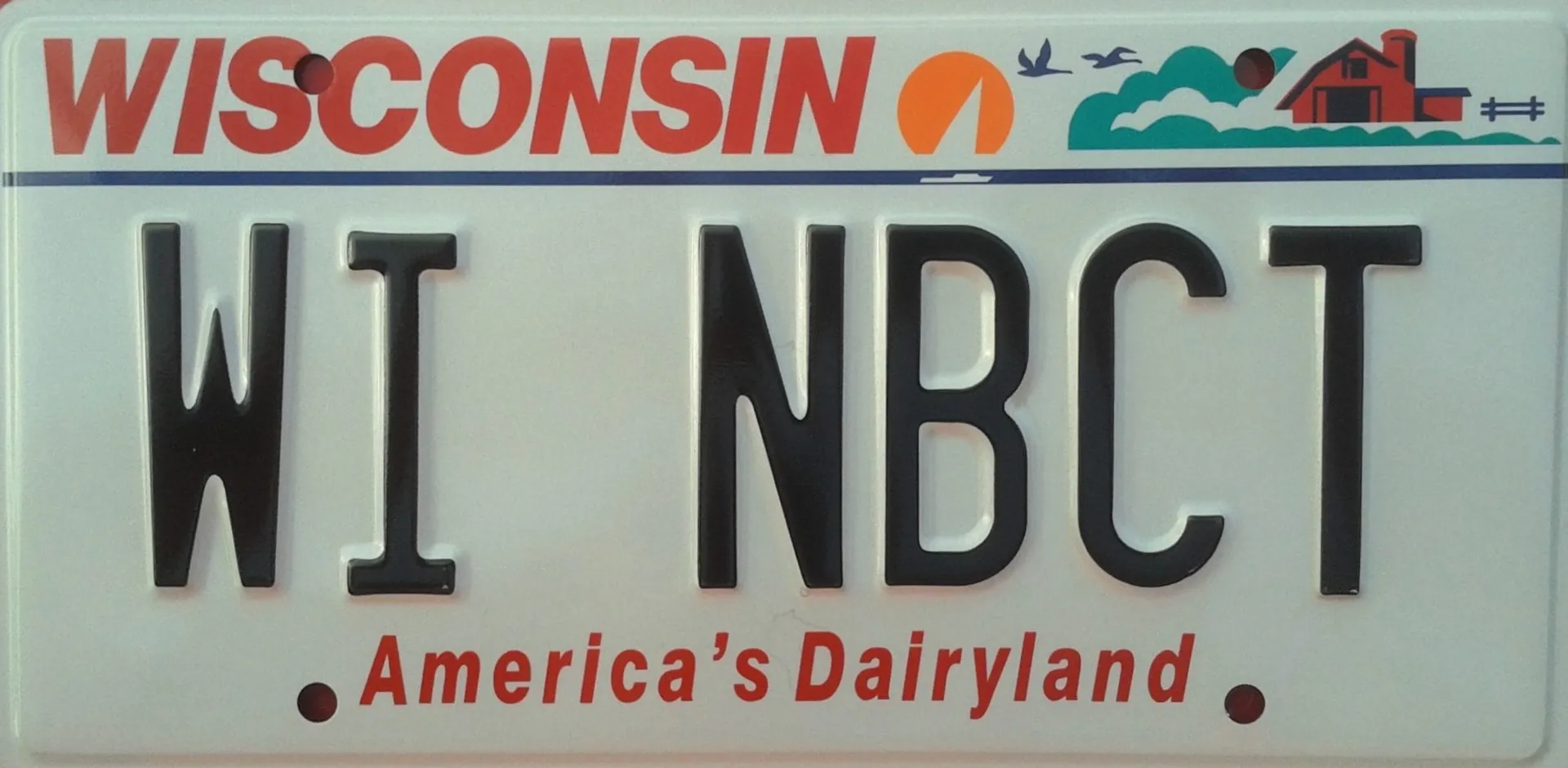 Photo of a Wisconsin vanity license plate with WI NBCT for the lettering