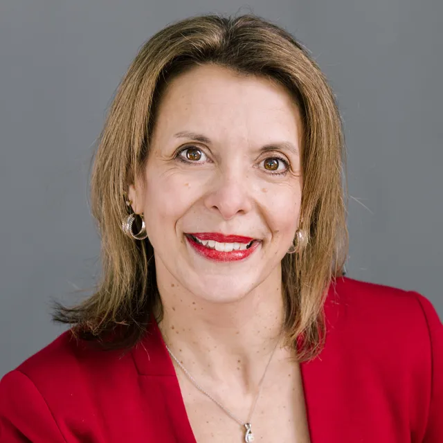 WEAC President Peggy Wirtz-Olsen portrait