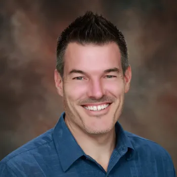 Jesse Baumgart grid promo headshot